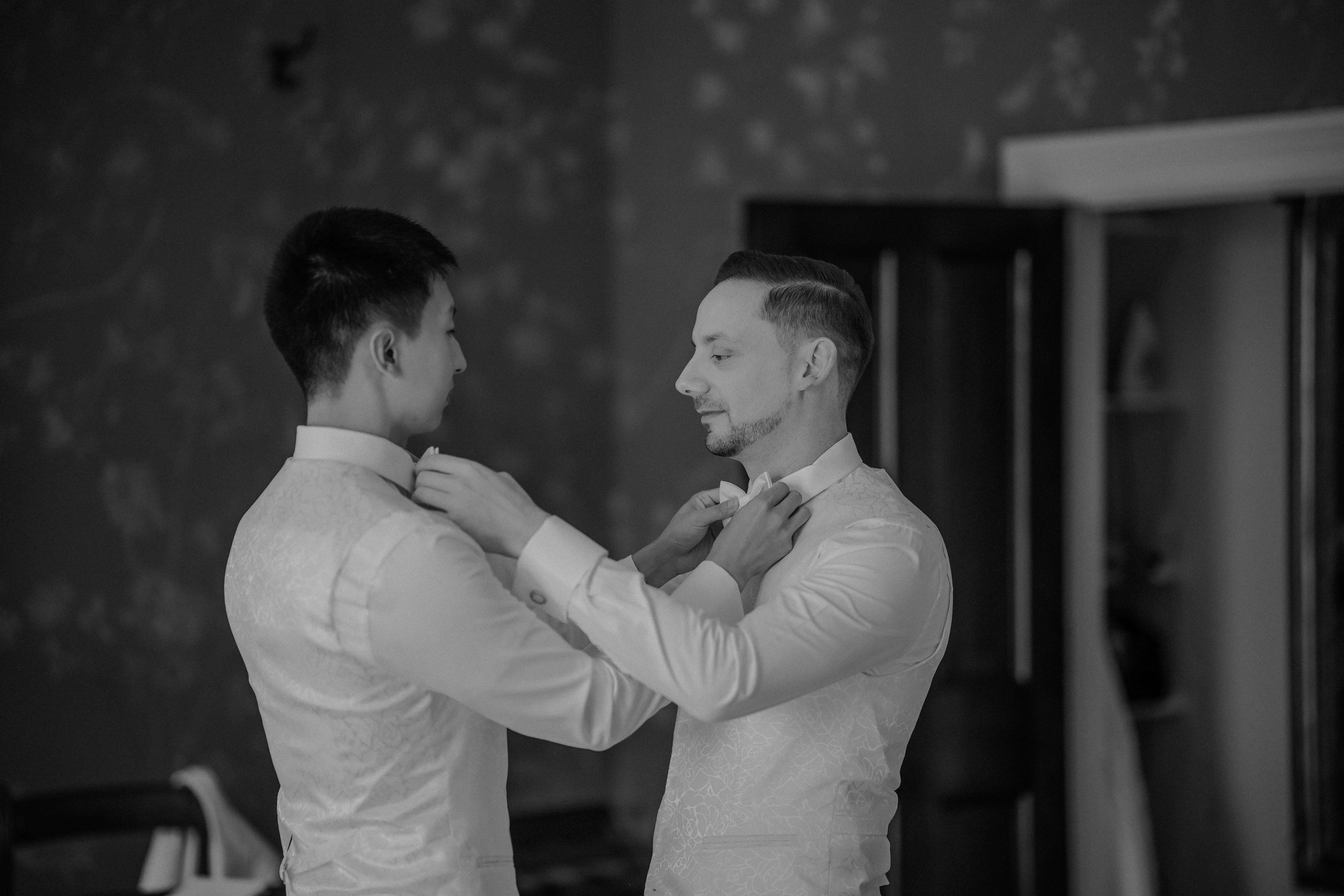 Candid wedding photographer