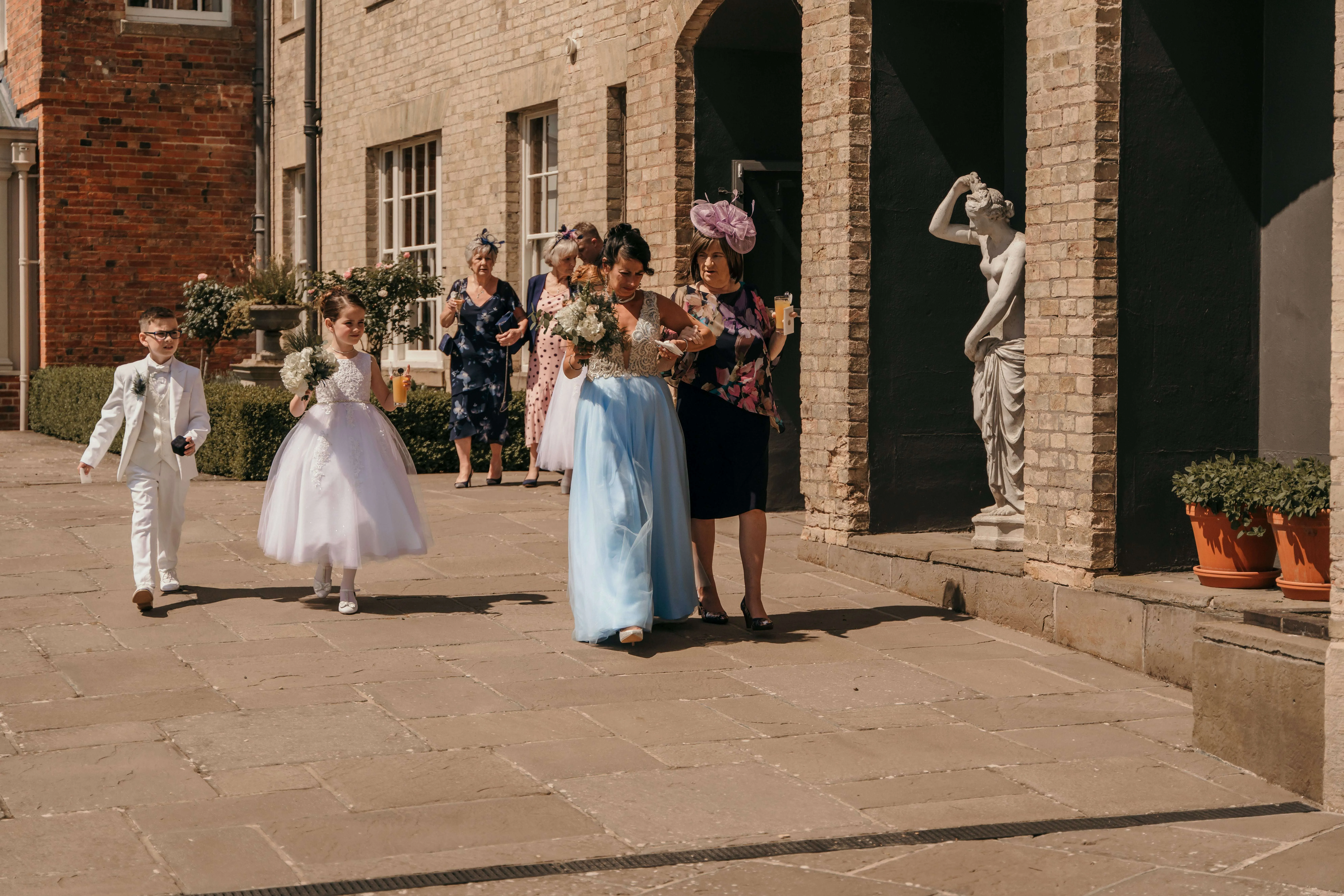 luxury wedding photo and film uk